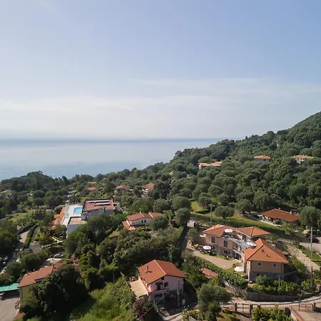 Hotel Scario Club